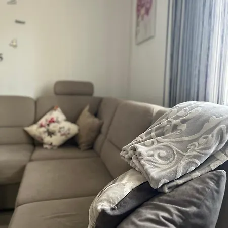 Marta Apartment *