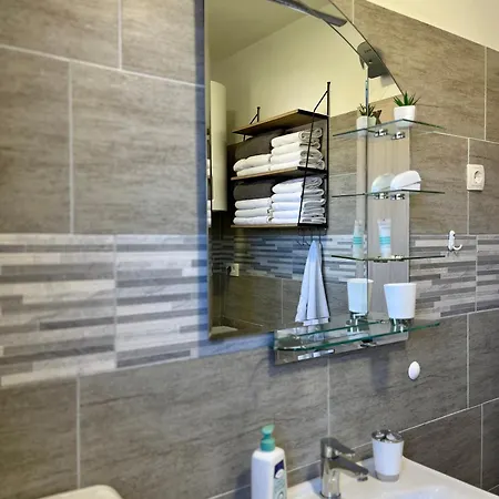 アパート Marta ザダル